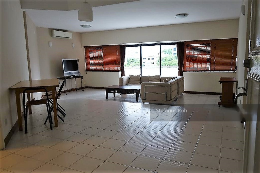 Amber Park (En Bloc) thumbnail photo